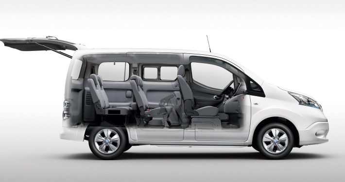 7 seater van Ashford Tours & Travel
